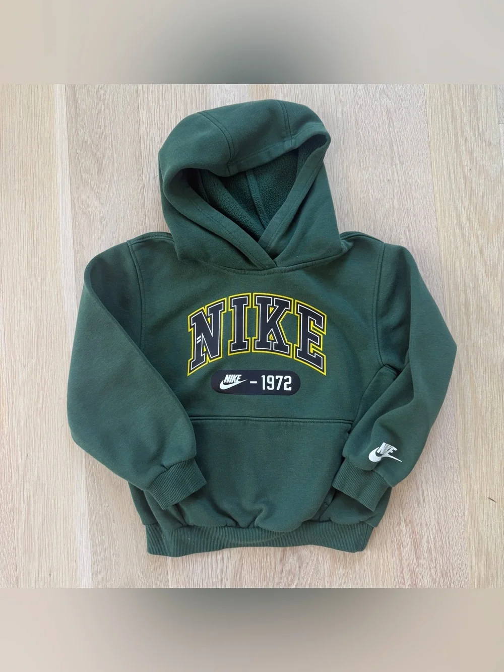 Nike Kids Green Hoodie - size 7